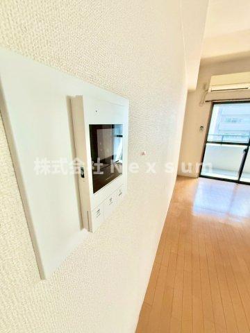 セキュリティ　モニター付きインターホン