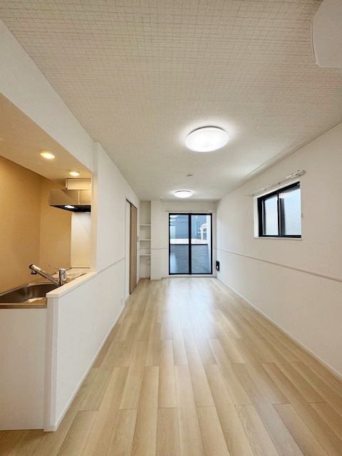 居室・リビング　明るいお部屋です。