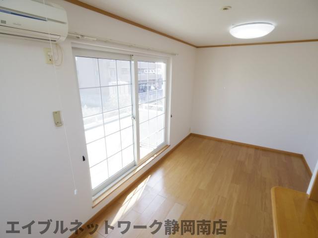その他設備　使いやすいリビングです