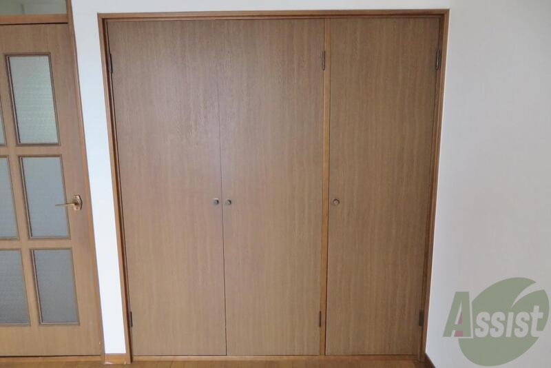 収納　収納は大きめのクローゼットが付いております