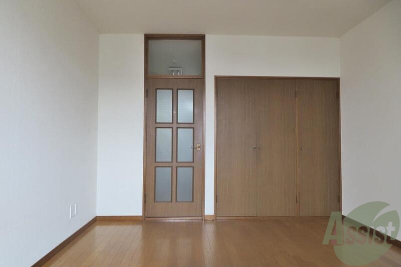 その他部屋・スペース　ベッドを置いても十分なスペースが取れそうですね