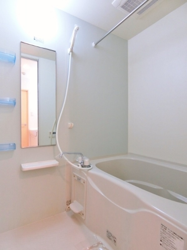 バス・シャワールーム　図面と現状に相違がある場合には現状を優先