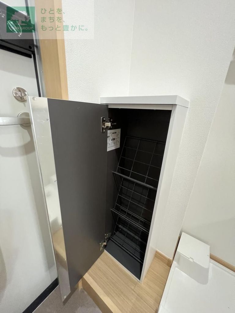 玄関　キッチン