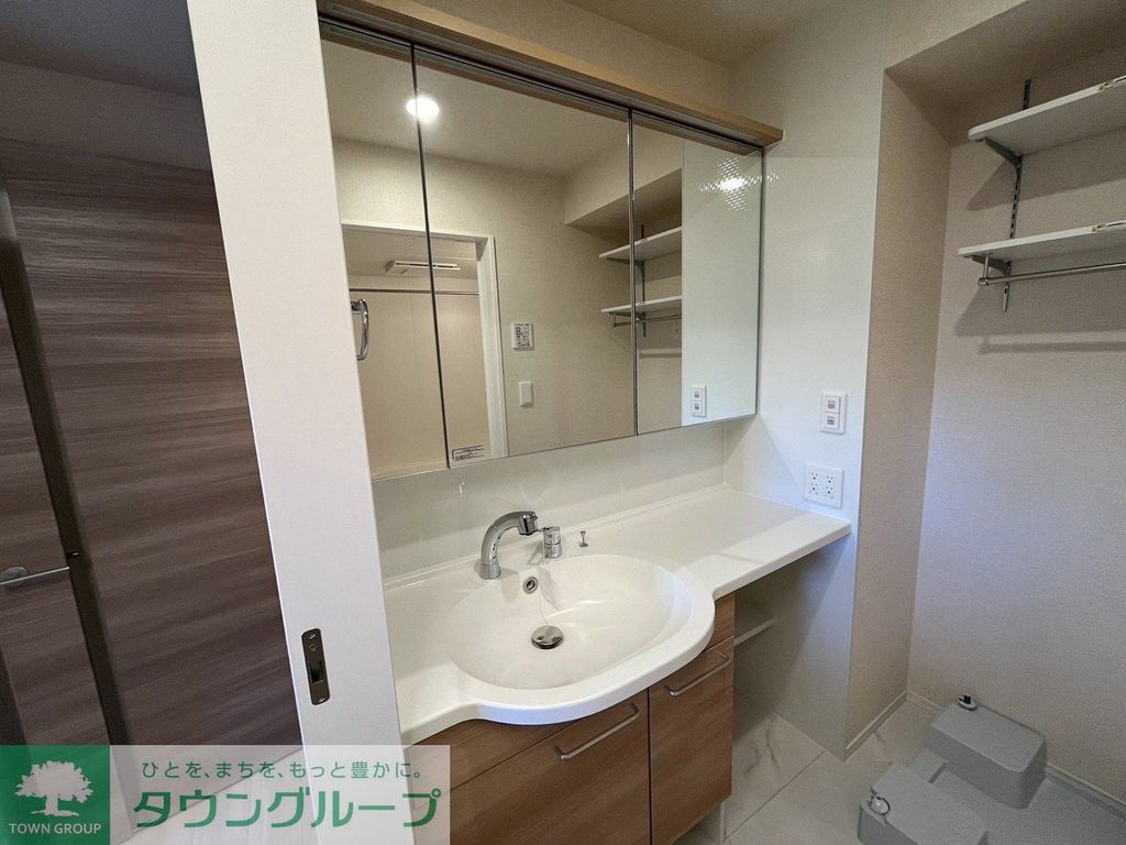 洗面設備　タウンハウジング調布店まで♪