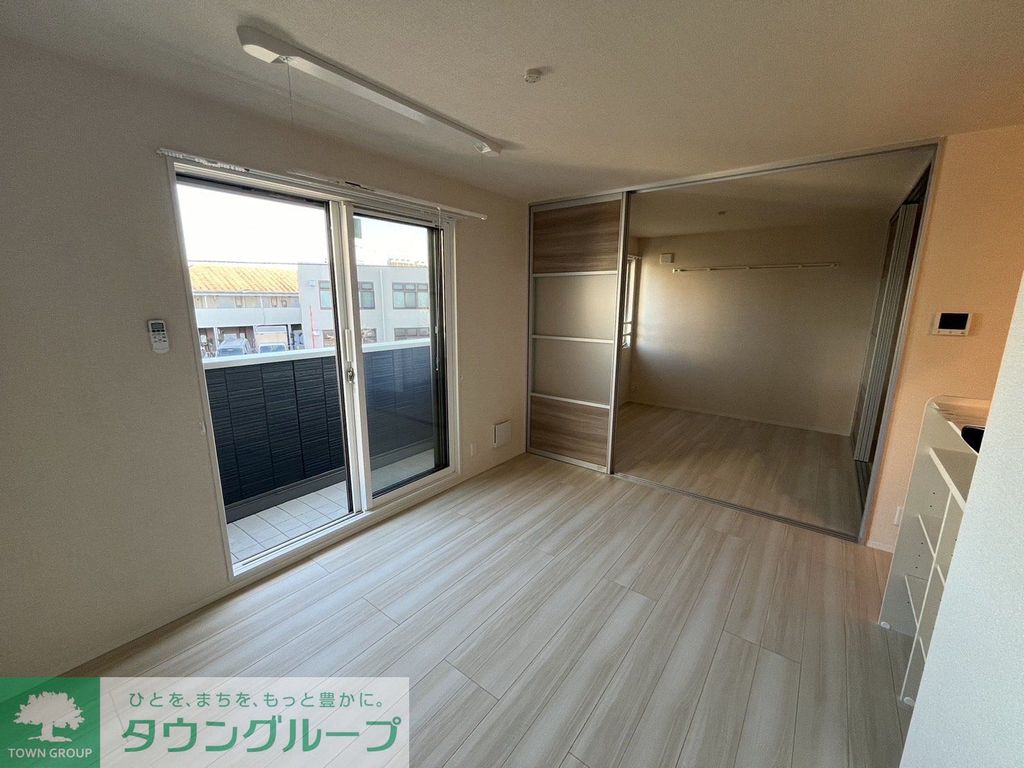 居室・リビング　タウンハウジング調布店まで♪