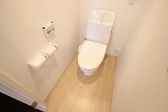フォルマ日宇那のトイレ写真