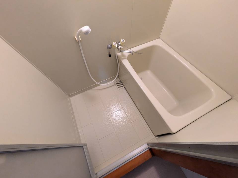 バス・シャワールーム　浴室