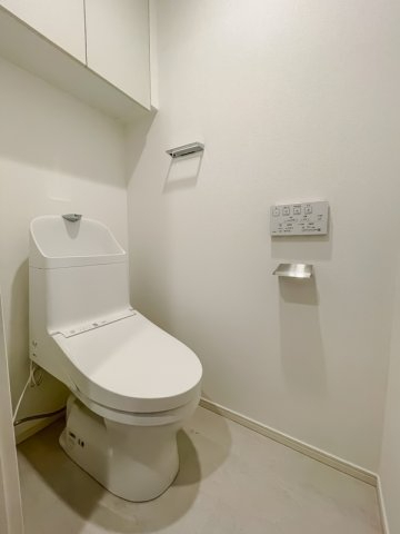 トイレ　別部屋参考写真