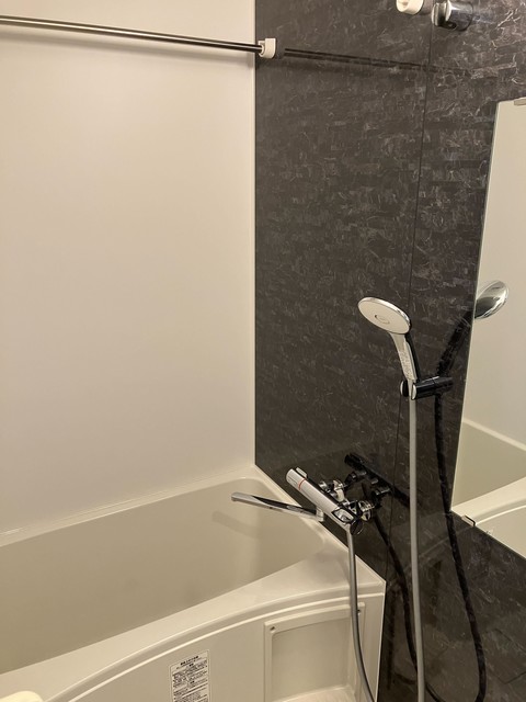 バス・シャワールーム　※写真は同タイプ住戸です。