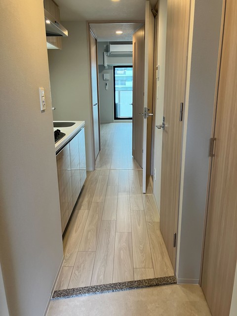 玄関　※写真は同タイプ住戸です。