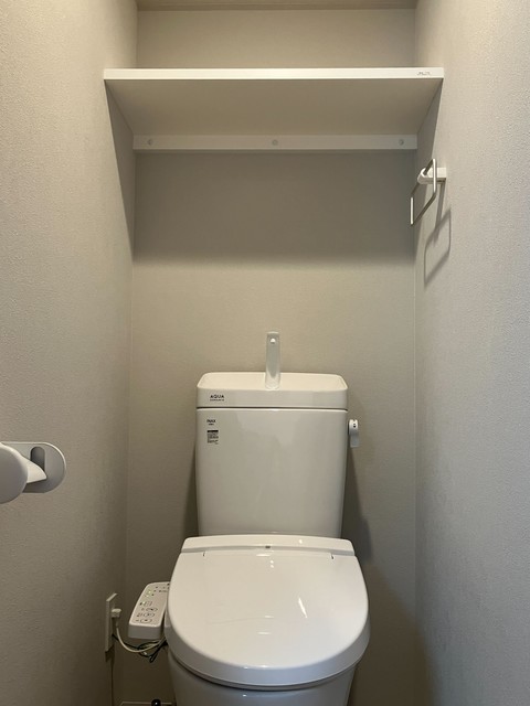 トイレ　※写真は同タイプ住戸です。