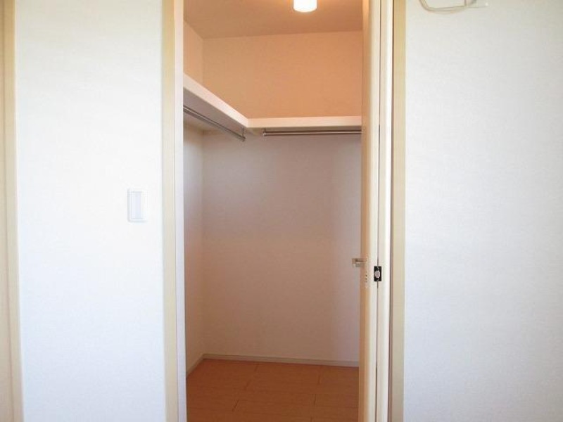 収納　図面と現状に相違がある場合には現状を優先