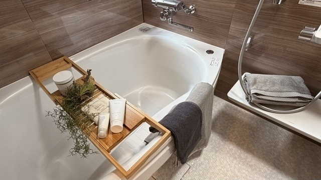 バス・シャワールーム　バス