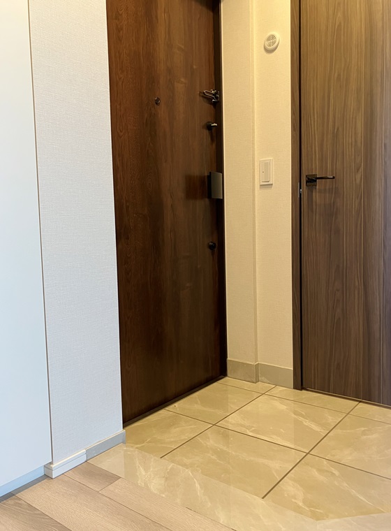 玄関　ゆったりとした玄関です