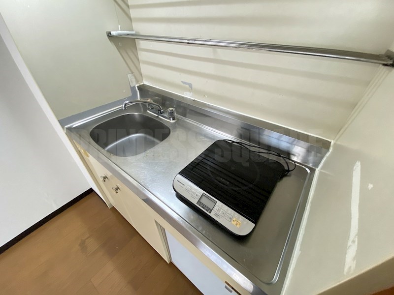 キッチン　IHコンロ付き