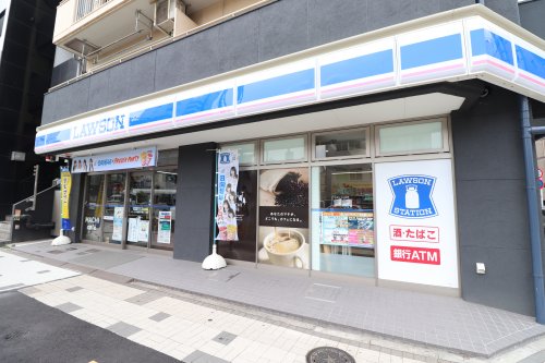 コンビニ　ローソン H墨田千歳三丁目店（コンビニ）まで648m