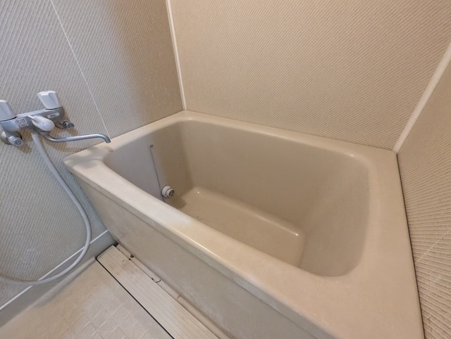 バス・シャワールーム　同タイプ