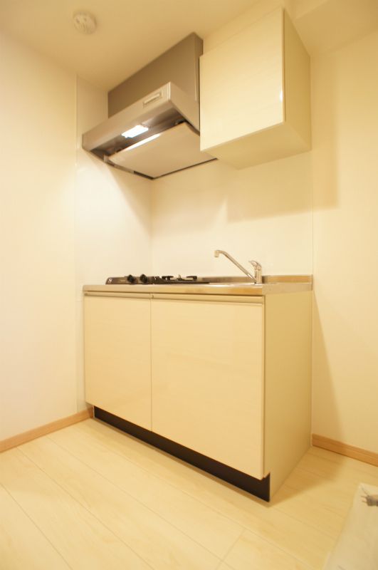 キッチン　賃貸　横浜市西区久保町