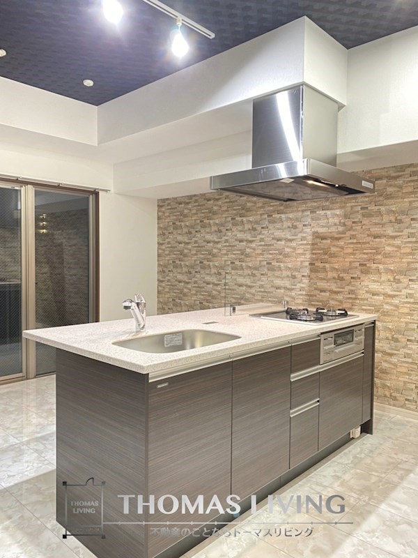 キッチン　※同物件別部屋参考画像