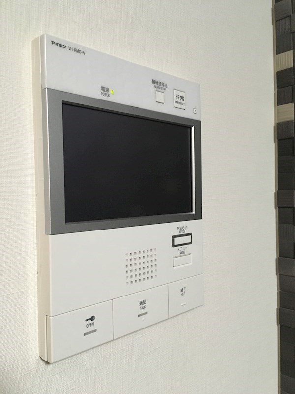 セキュリティ　【見学予約受付中】当店の仲介手数料賃料の半月分以下でご紹介★