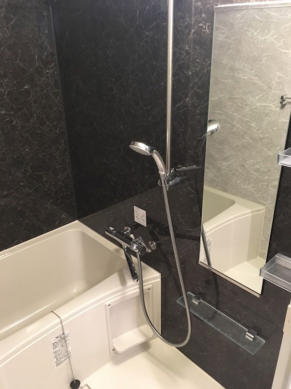 バス・シャワールーム　【見学予約受付中】当店の仲介手数料賃料の半月分以下でご紹介★