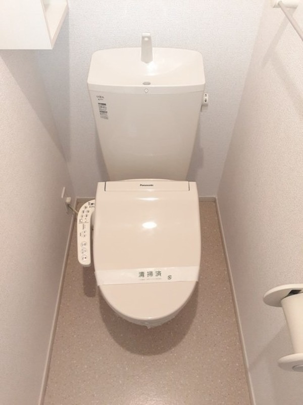 トイレ　図面と現状に相違がある場合には現状を優先