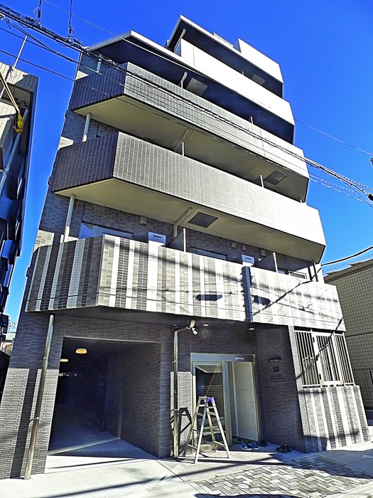 建物外観　建築中