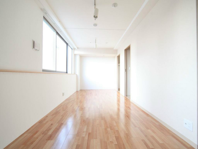 その他部屋・スペース　洋室12.5帖　エアコン付　換気良好