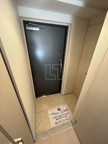 玄関　サムティナンバ南　玄関