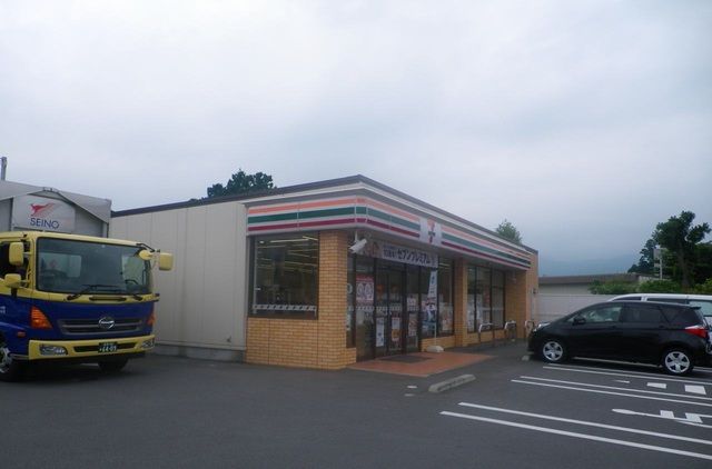 コンビニ　セブンイレブン 駿東小山町菅店（コンビニ）まで650m