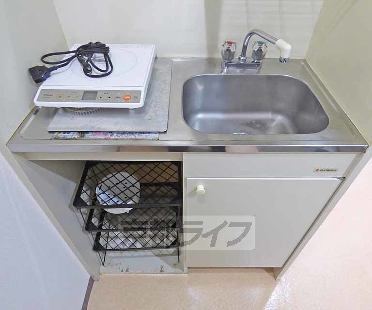 キッチン　キッチンです。