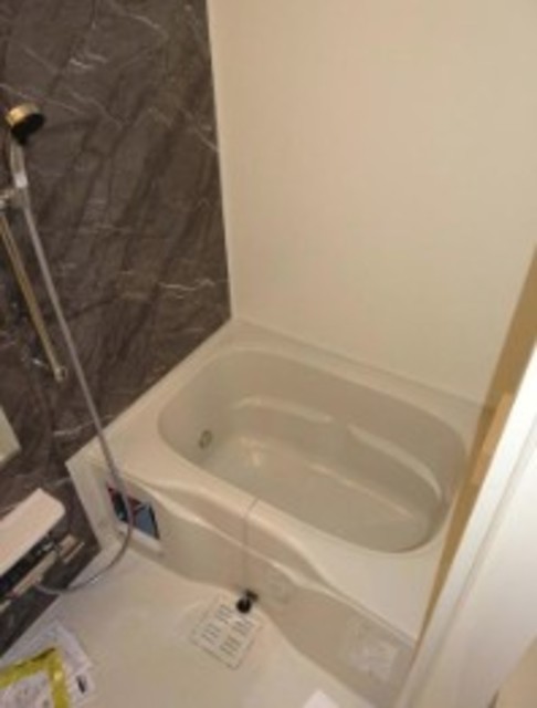 バス・シャワールーム　バスルーム