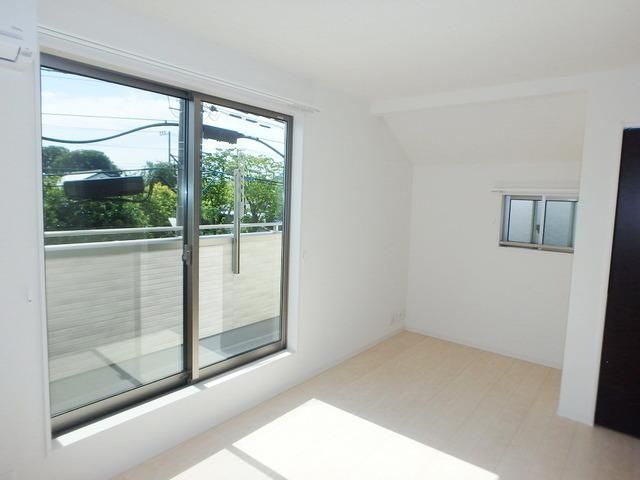 居室・リビング　★日当たり良好★