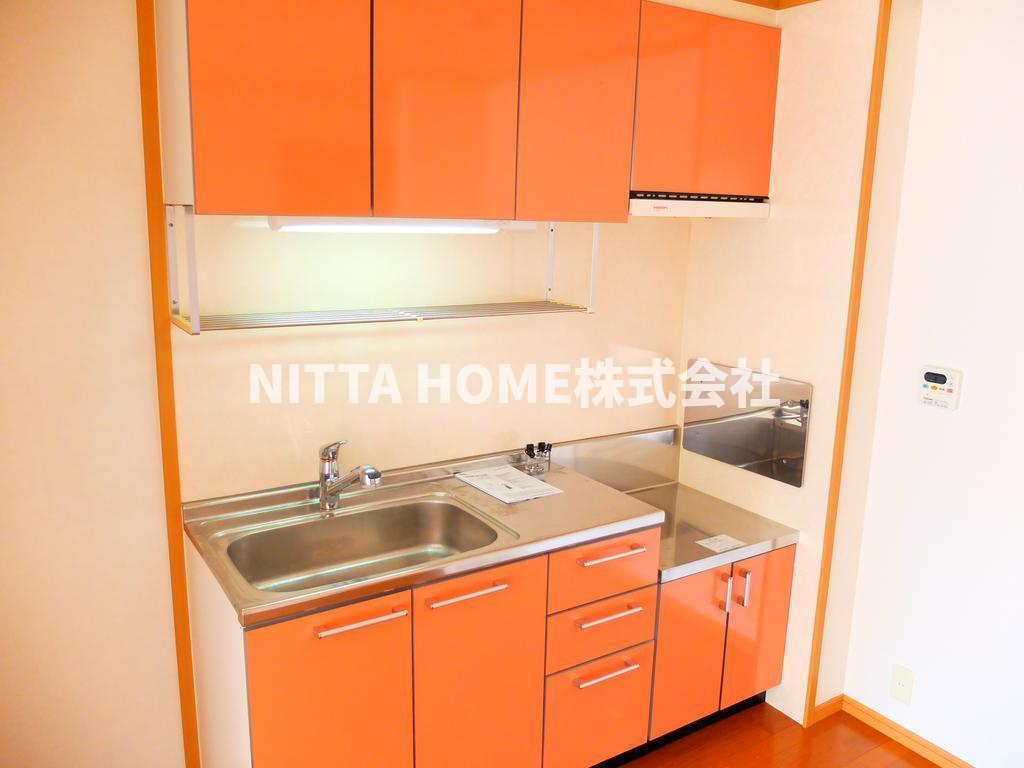 キッチン　収納たっぷりのキッチンです☆彡