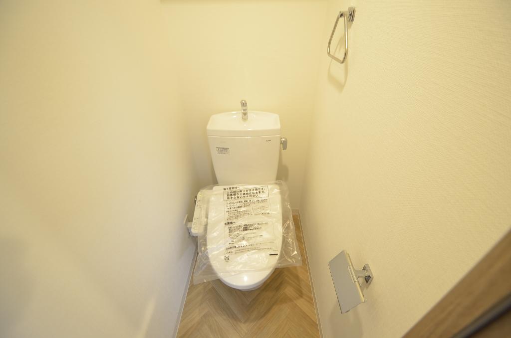 トイレ　シャワー付トイレ