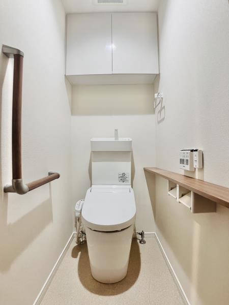 トイレ　落ち着いたトイレです