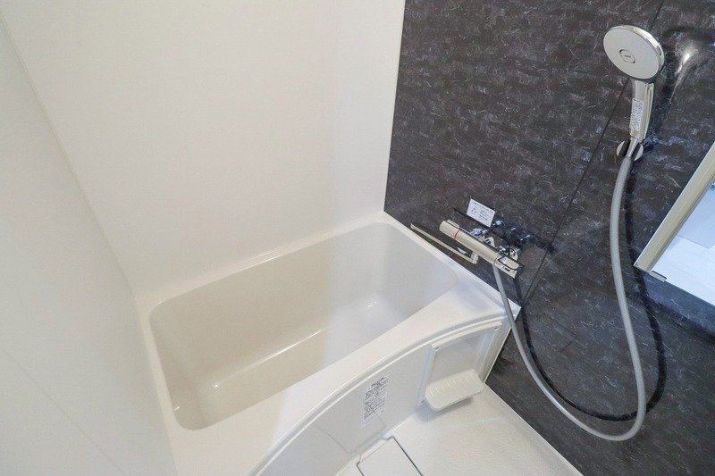 バス・シャワールーム　浴室