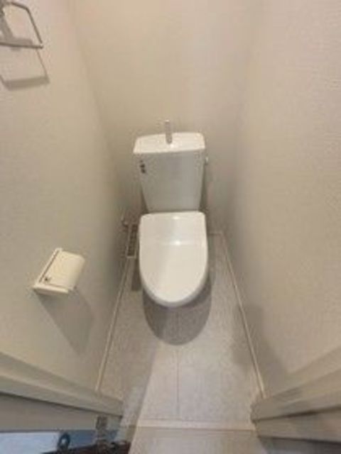 トイレ　※同物件別号室（イメージ）