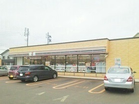 コンビニ　セブンイレブン長岡寺島町店（コンビニ）まで500m
