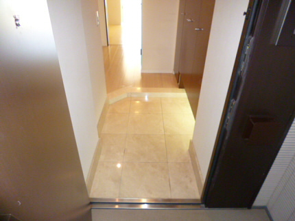 玄関　別号室の参考写真です。