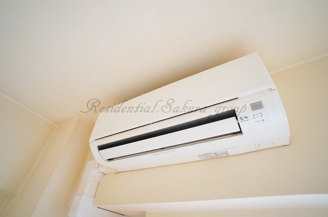 その他設備　室内エアコン付き♪