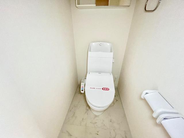 トイレ　シャワー付トイレ