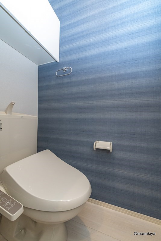 トイレ　トイレ　ウォシュレット付