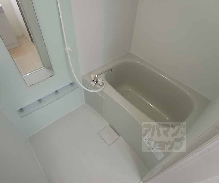 バス・シャワールーム　バス入れ替え済