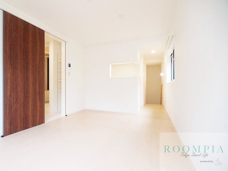 居室・リビング　物件画像