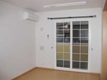 居室・リビング　居間です