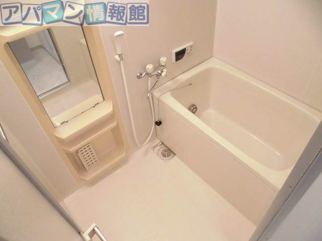 バス・シャワールーム　※別号室のお写真になります