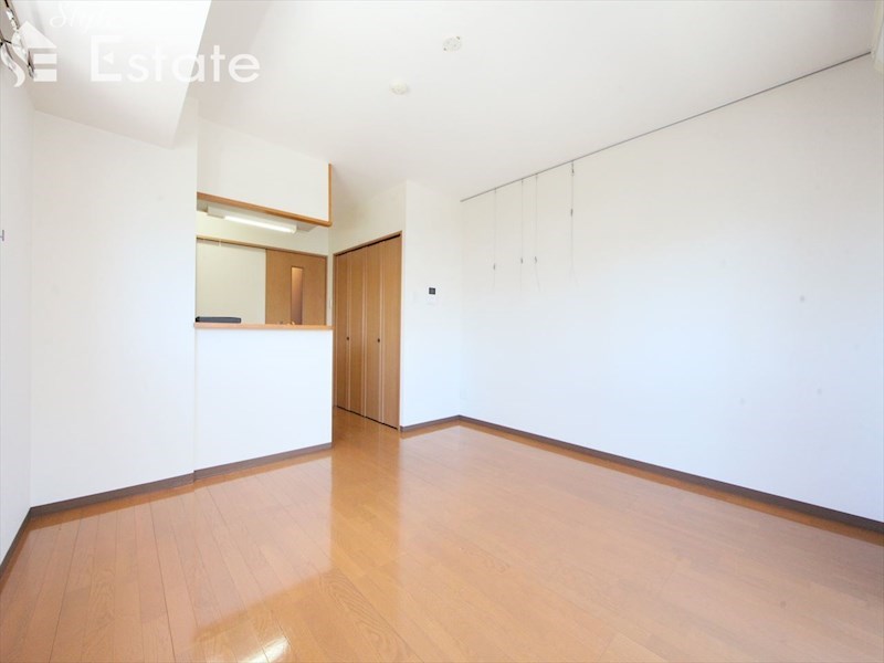 居室・リビング　内装