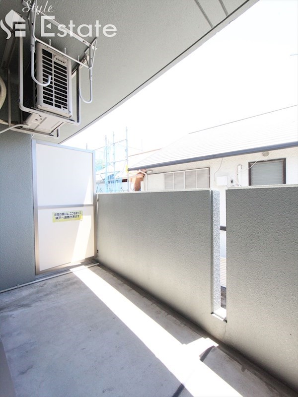 バルコニー　バルコニー