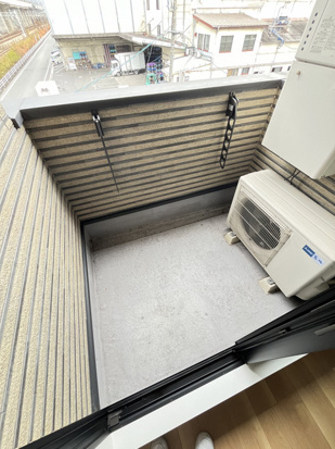 バルコニー　東向き